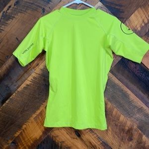 Volcom , rash gaurd , size medium